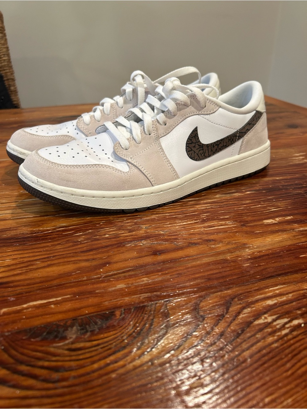 Jordan 1 low Golf size 11 in great condition